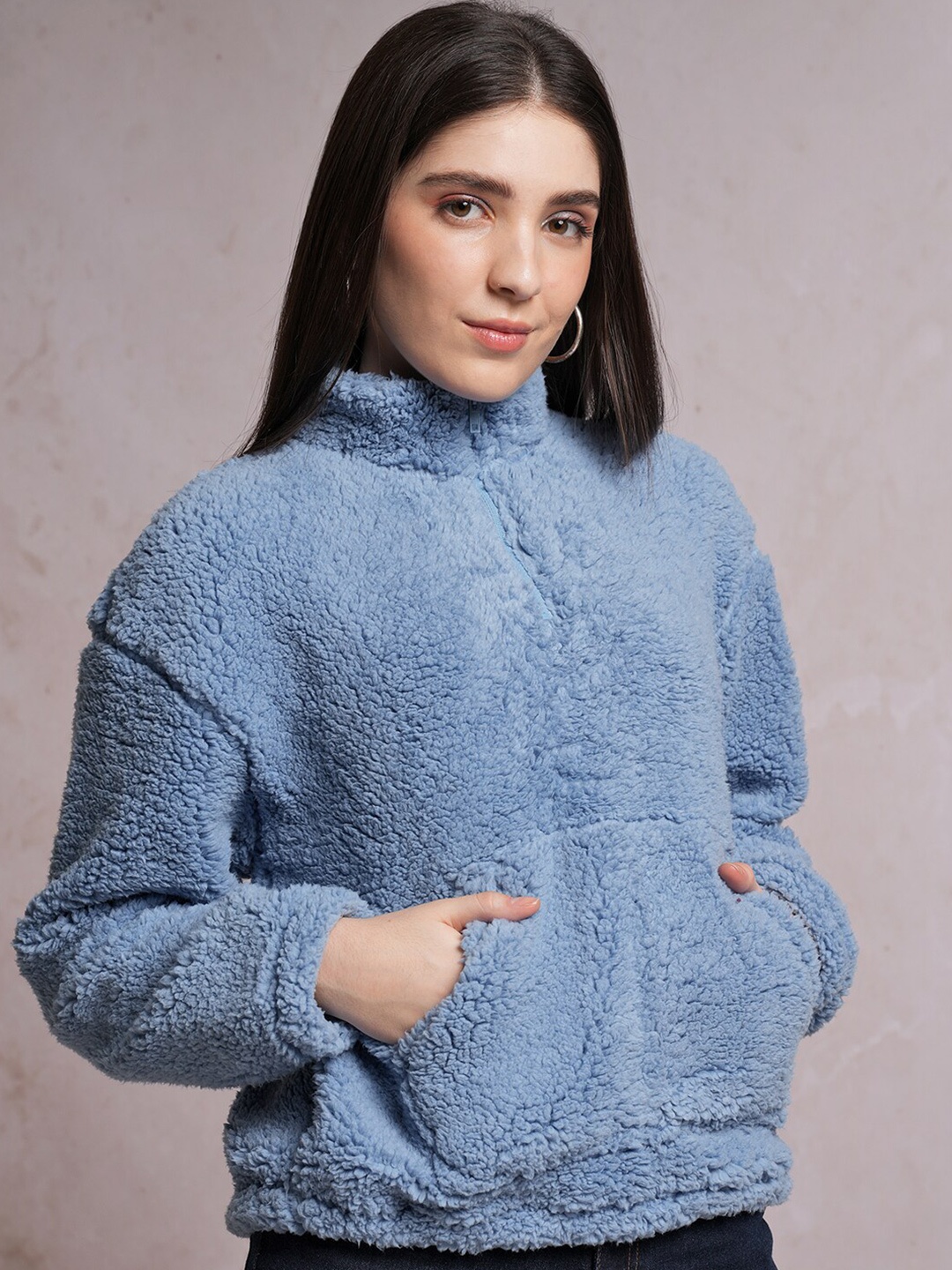 

Tokyo Talkies Blue Mock Collar Sweatshirt