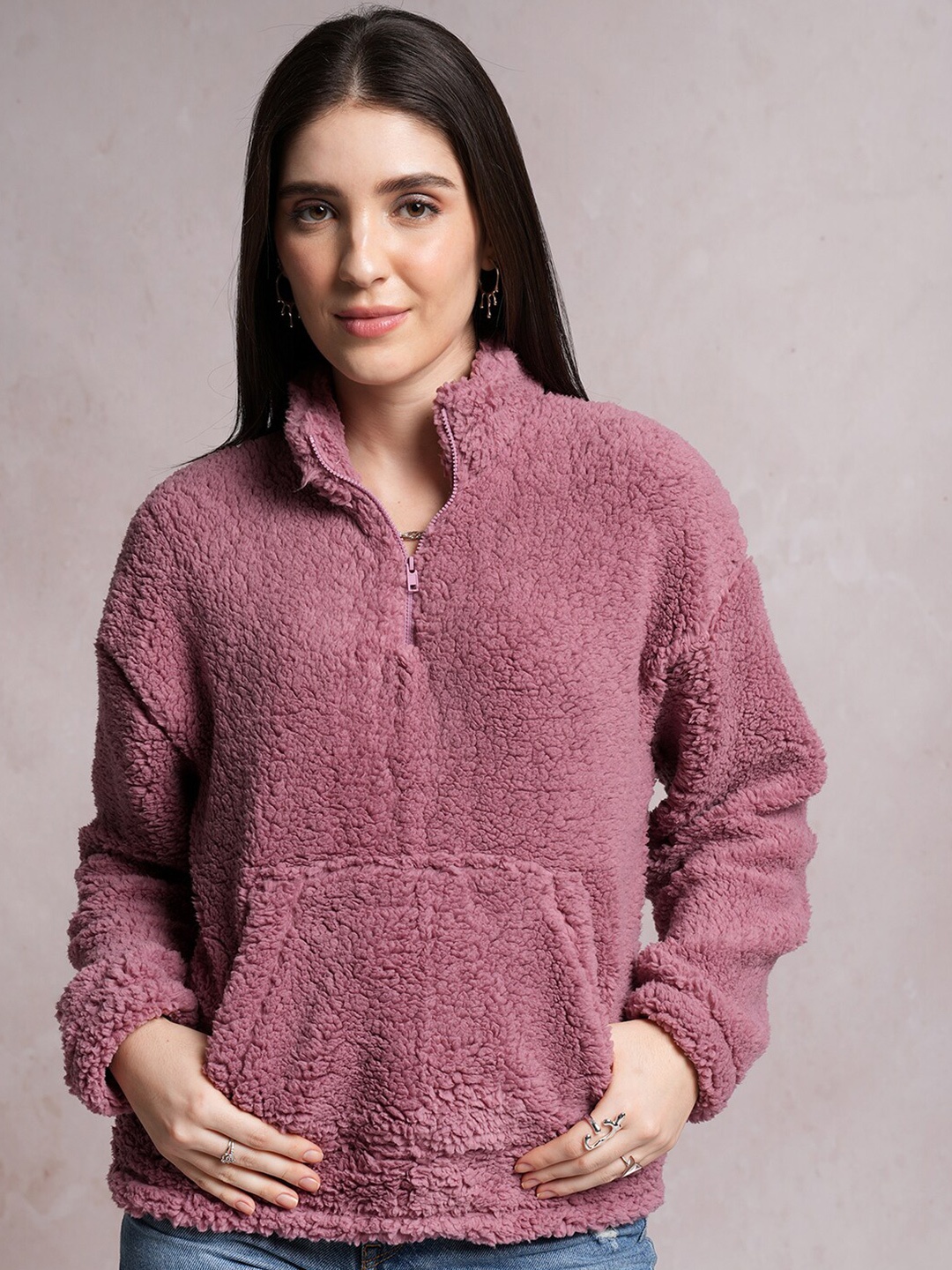 

Tokyo Talkies Pink Drop Shoulder Pullover Sweatshirt