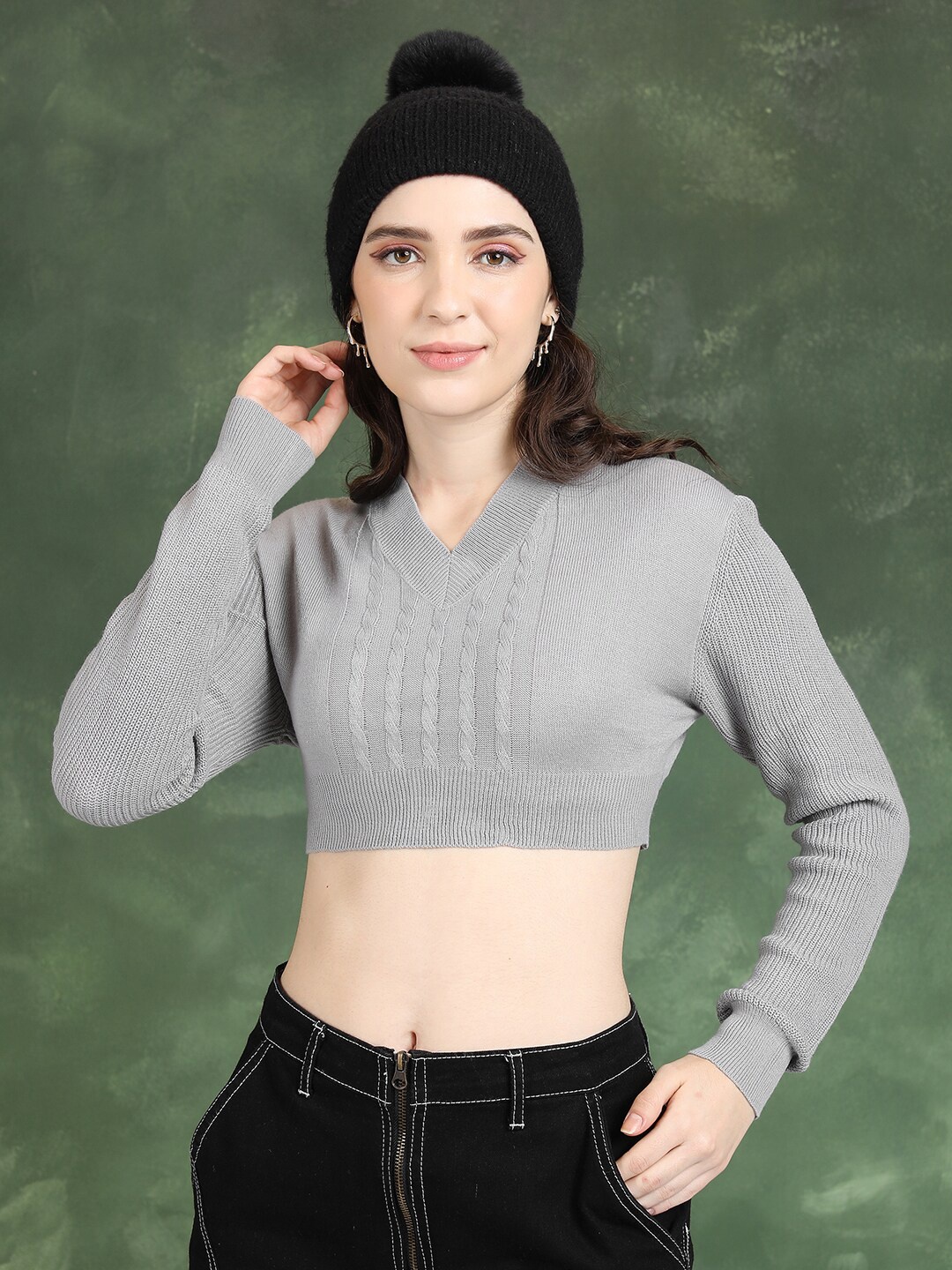 

Tokyo Talkies Grey Cable Knit Self Design V-Neck Acrylic Crop Pullover