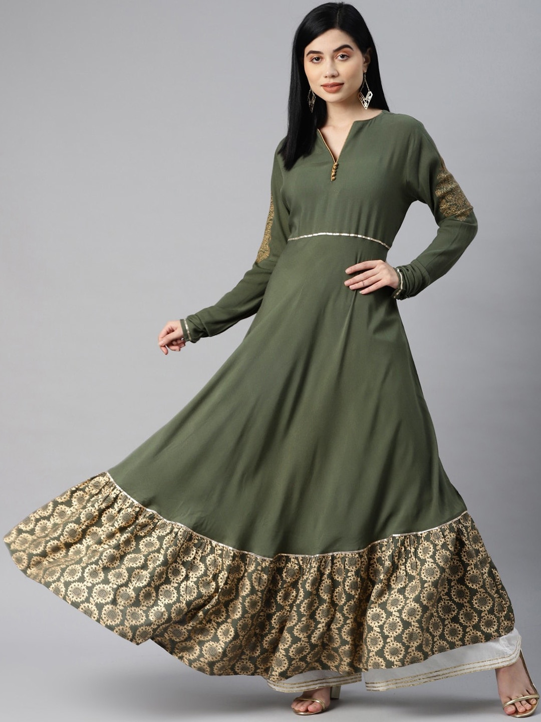 

KALINI Ethnic Motifs Printed V-Neck Cotton Anarkali Kurta, Green