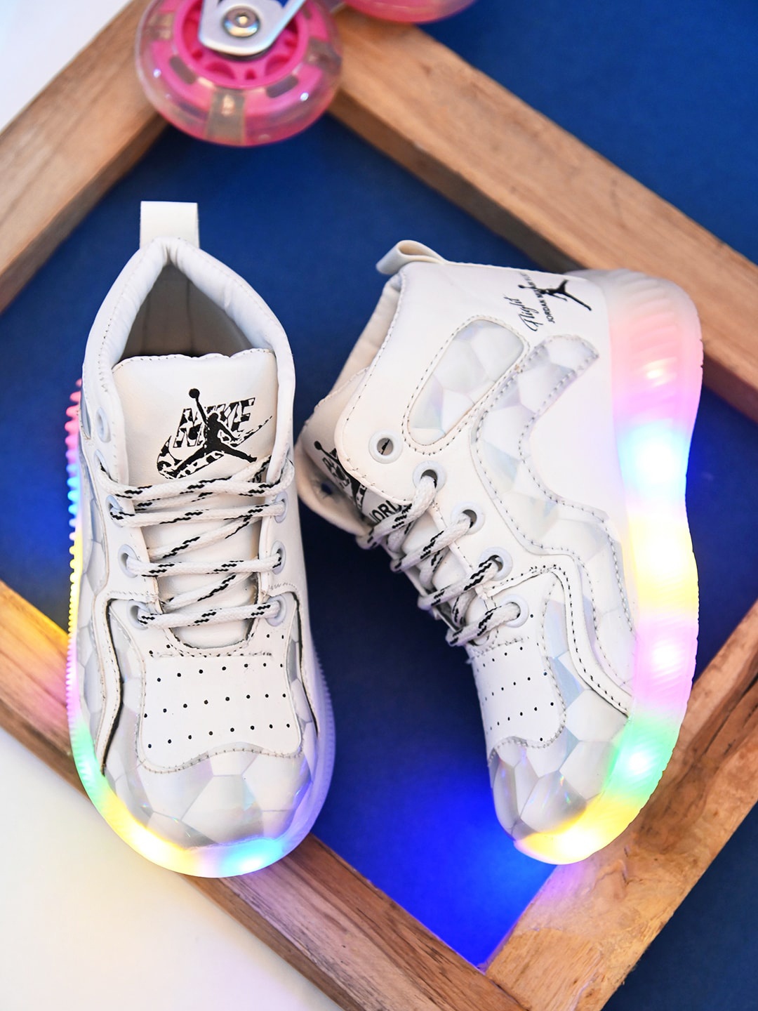 

BAESD Kids Mid Top Printed Lightweight Sneakers With LED Lights, Cream