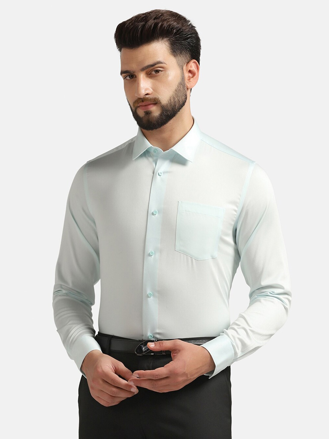 

Blackberrys Men Solid Formal Slim Fit Wrinkle-Resistant Shirt, Turquoise blue