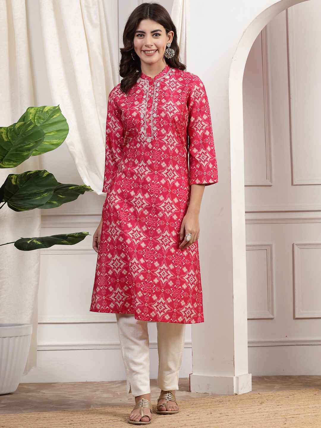 

Nayam By Lakshita Ethnic Motifs Printed Chanderi Cotton Straight Kurta, Fuchsia
