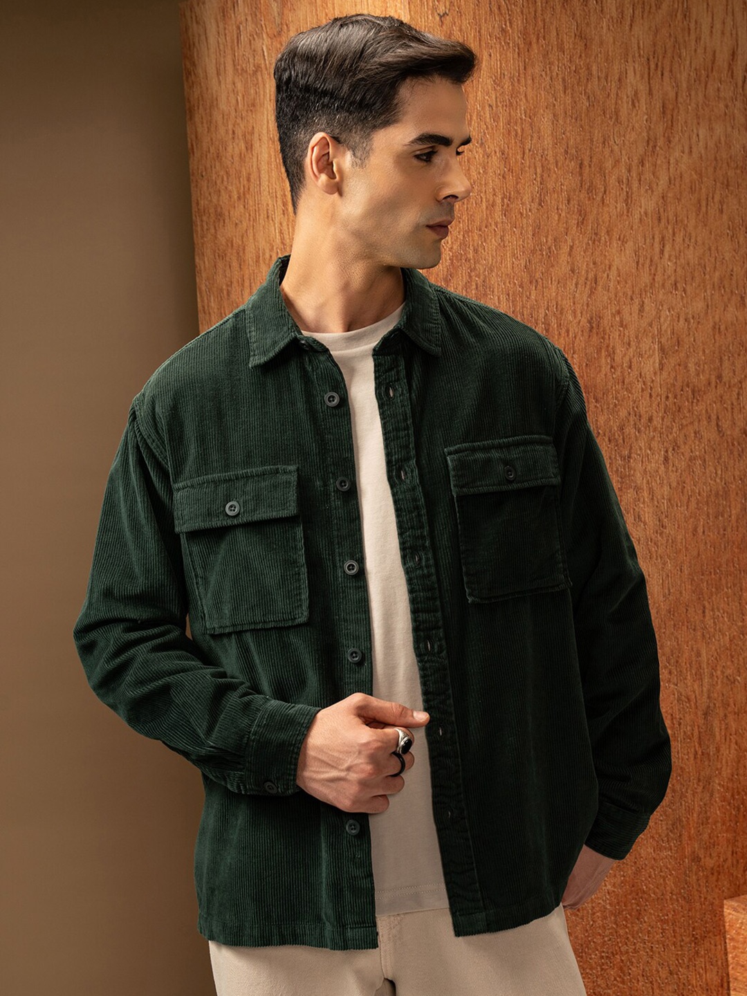 

LOCOMOTIVE Premium Corduroy Utility Pocket Overshirt, Green