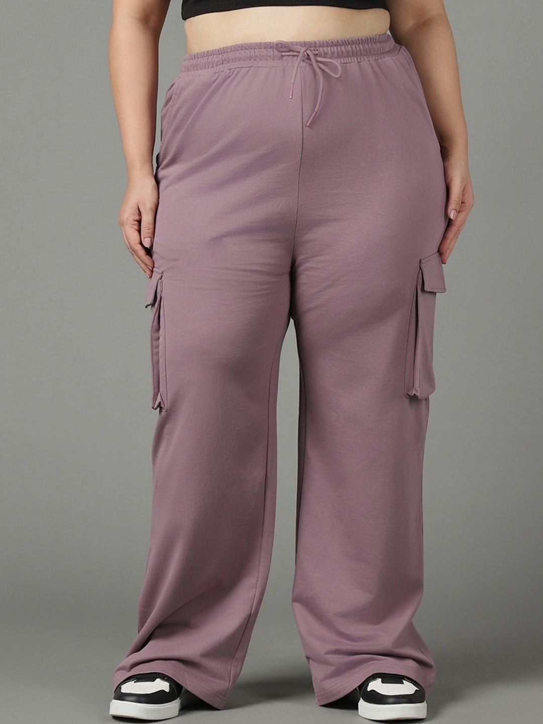 

Bewakoof AIR Women Plus Size Mid-Rise Cargos, Purple