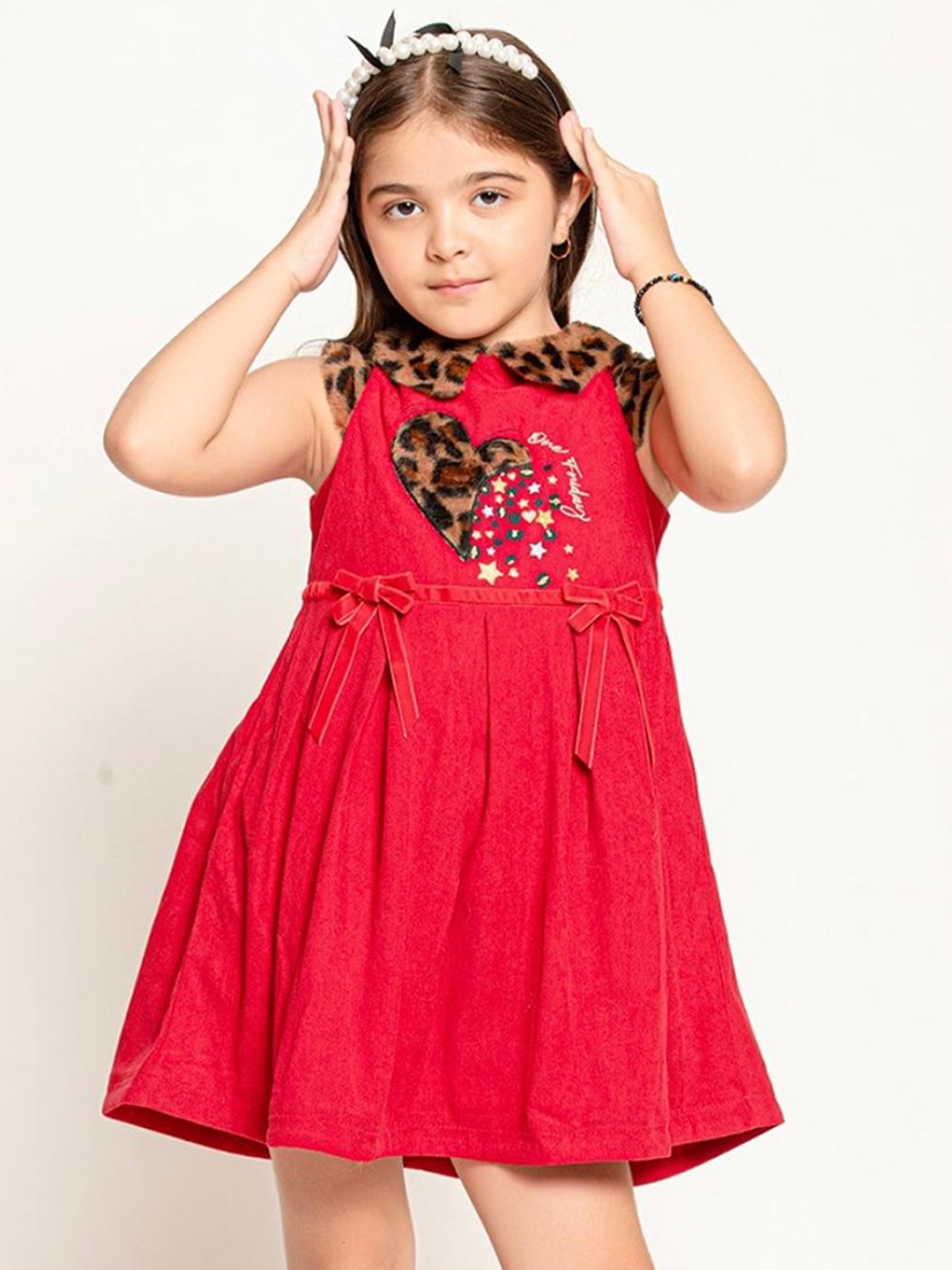 

One Friday Peter Pan Collar Cap Sleeves Applique Detail A-Line Dress, Red