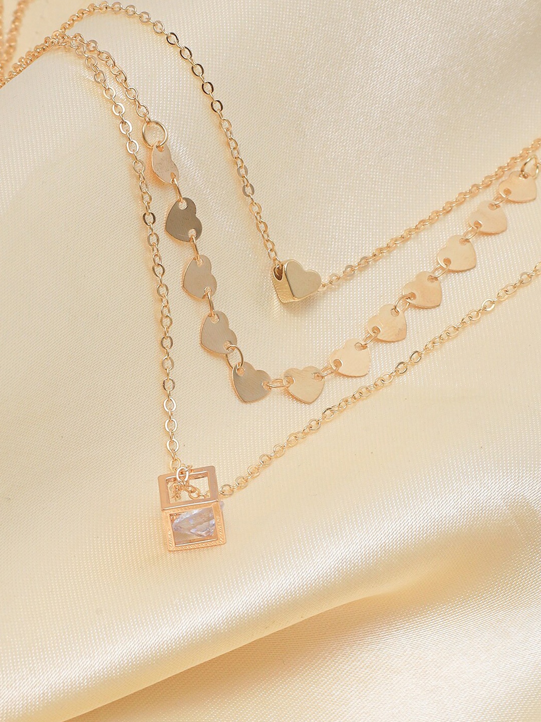 

Ayesha Gold-Plated Artificial Stones Studded Necklace