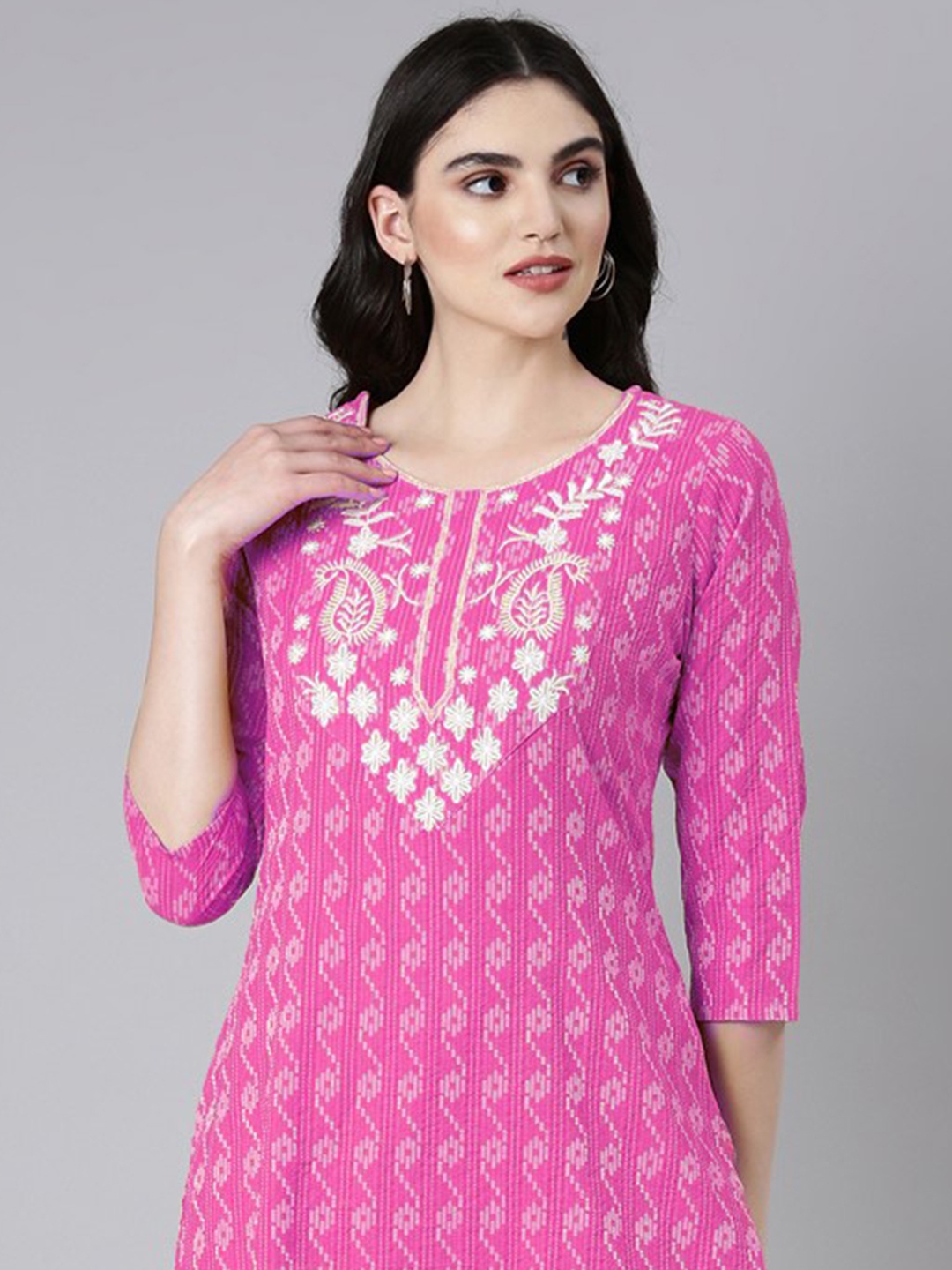 

KALINI Floral Embroidered Regular Thread Work Pure Cotton Kurta With Trousers, Pink