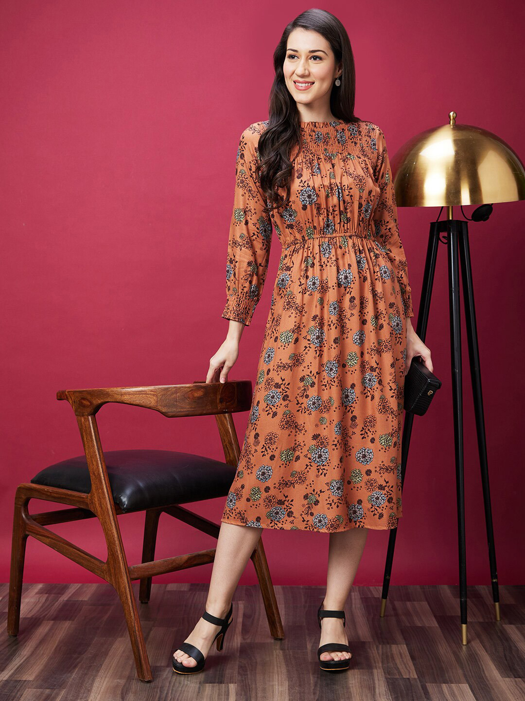 

Globus Floral Printed Smocked Gathered Puff Sleeves Maxi Fit & Flare Dress, Brown