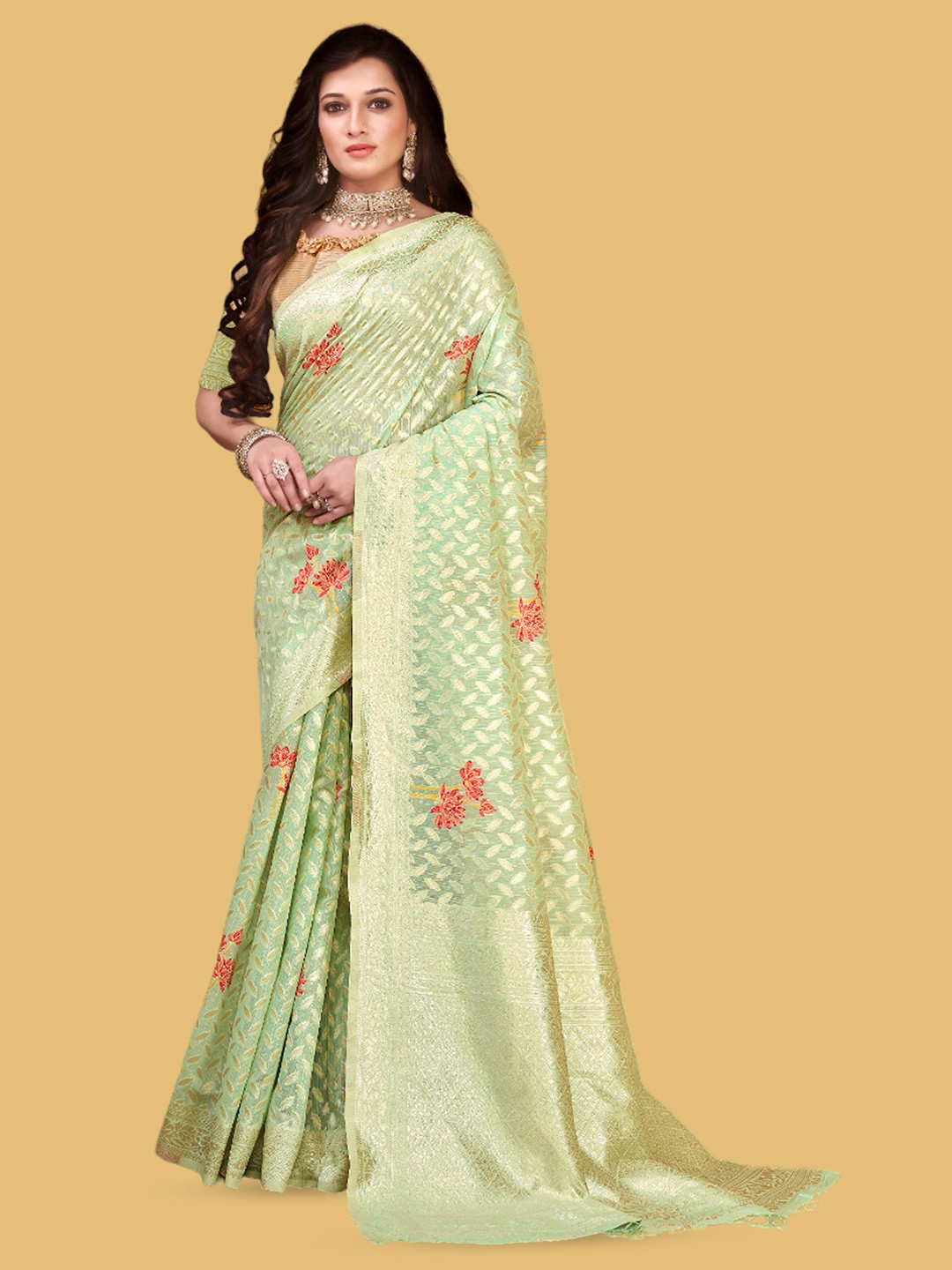 

DIVASTRI Floral Printed Zari Banarasi Saree, Green