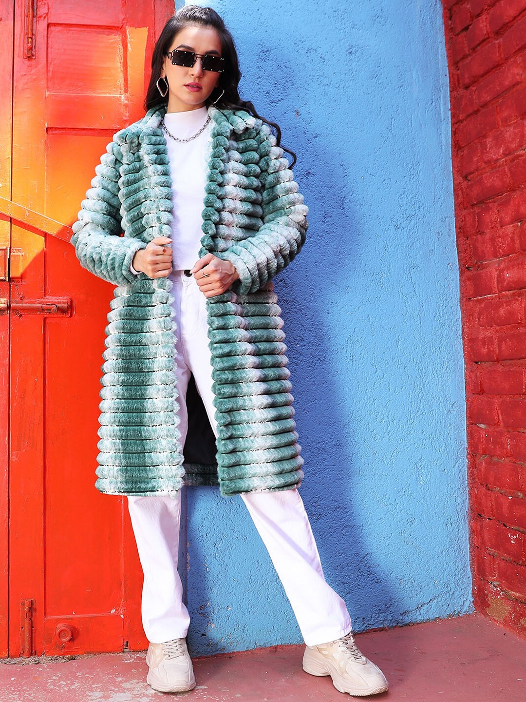 

Campus Sutra Single-Breasted Overcoat, Green
