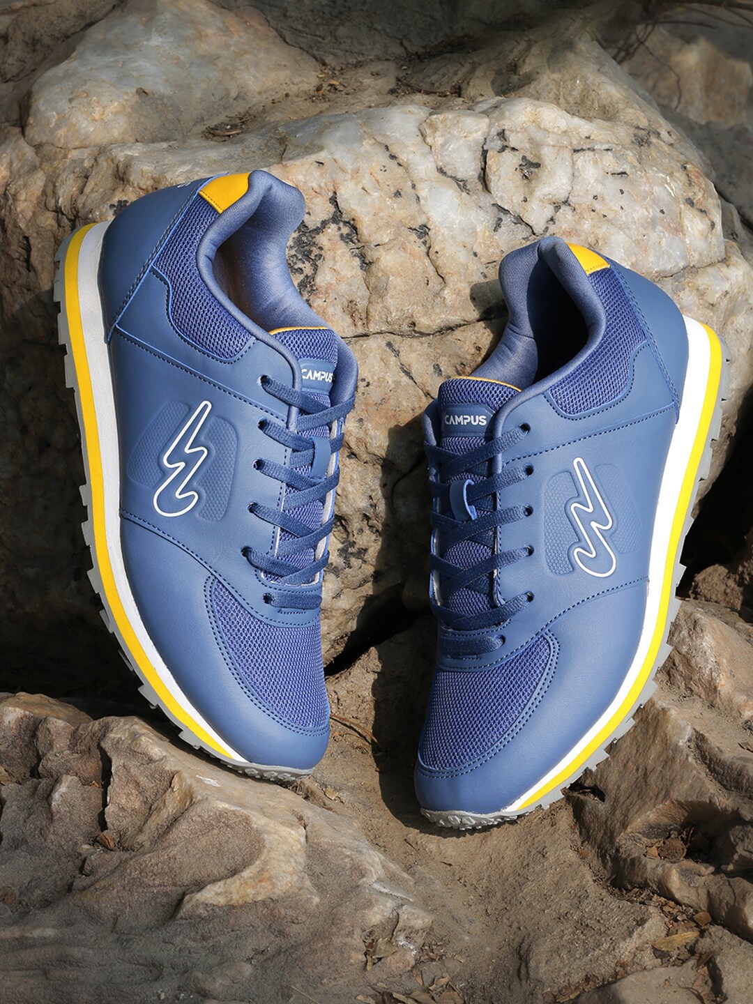 

Campus Men Hilltop Retro Sneakers, Blue
