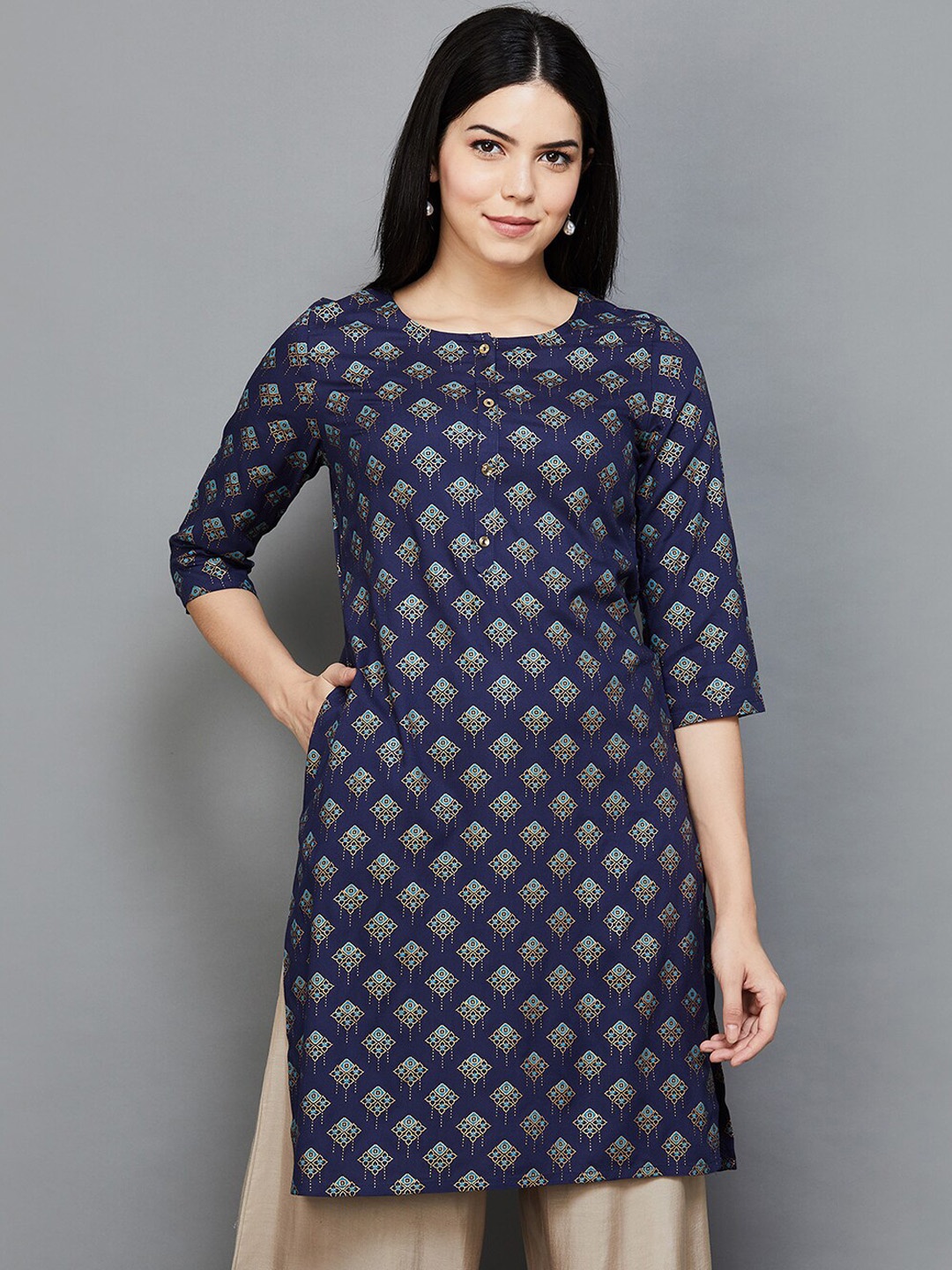 

Melange by Lifestyle Women Geometric Printed Round Neck Straight Kurta, Blue