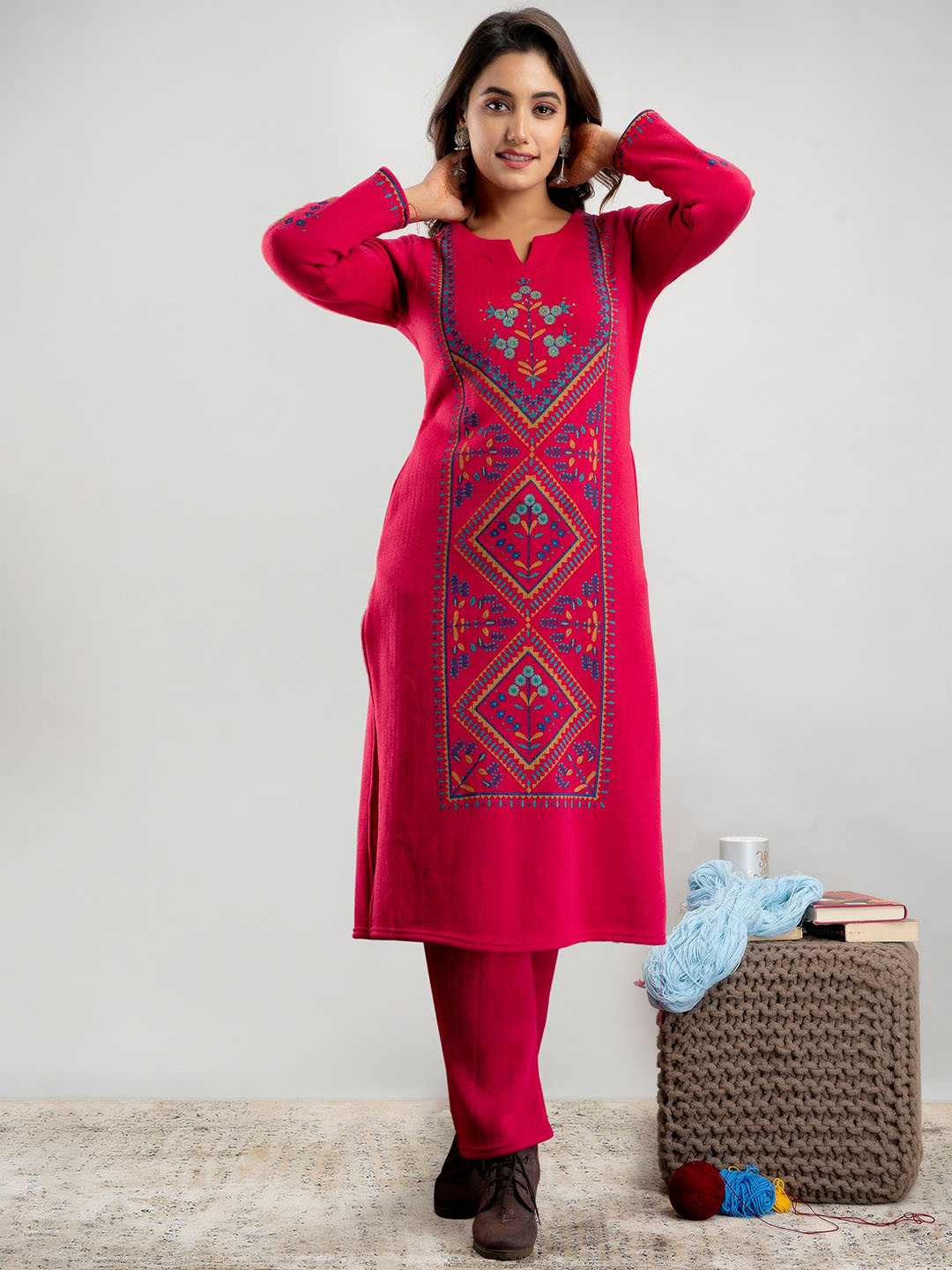 

SUTI Ethnic Motifs Printed Beads & Stones Pure Wool Regular Kutra With Trouser, Red