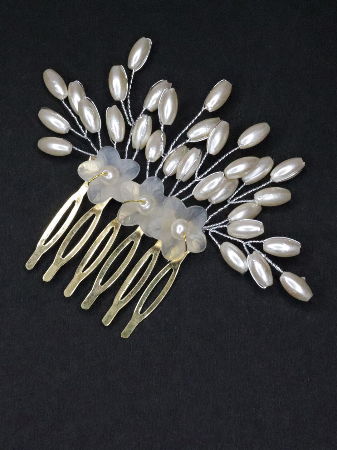 

VAGHBHATT Beaded Bridal Hair Comb Pin, Gold