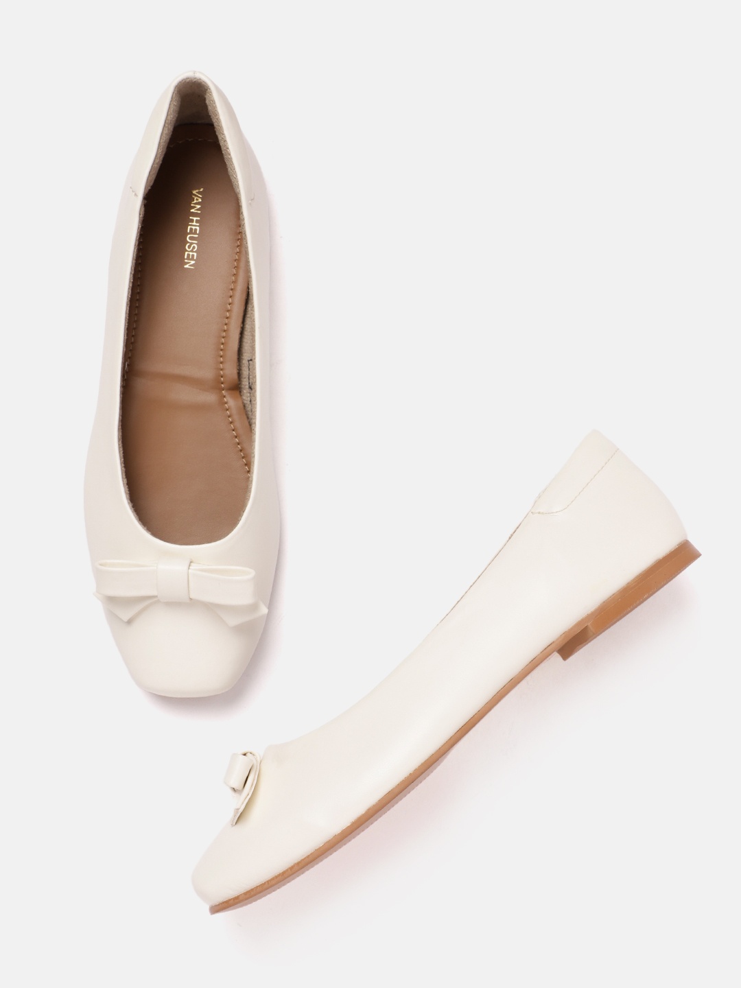 

Van Heusen Woman Ballerinas With Bow Detail, Off white