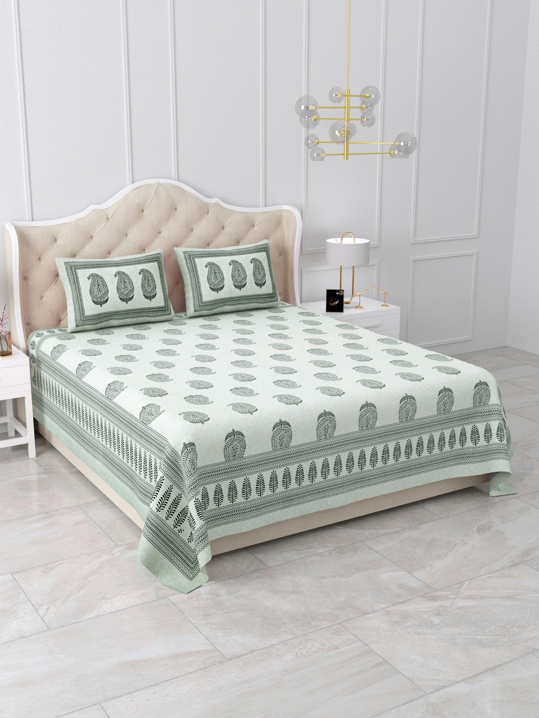 

DOLLIFI Green Ethnic Motifs Printed Cotton 260 TC King Bedsheet With 2 Pillow Covers