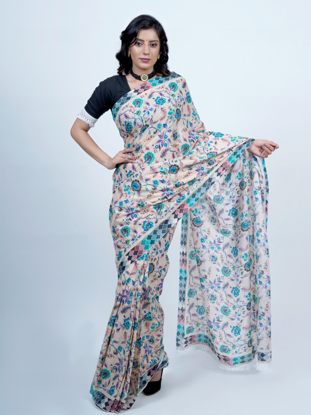

BUTA BUTI Floral Printed Pure Cotton Saree, Beige