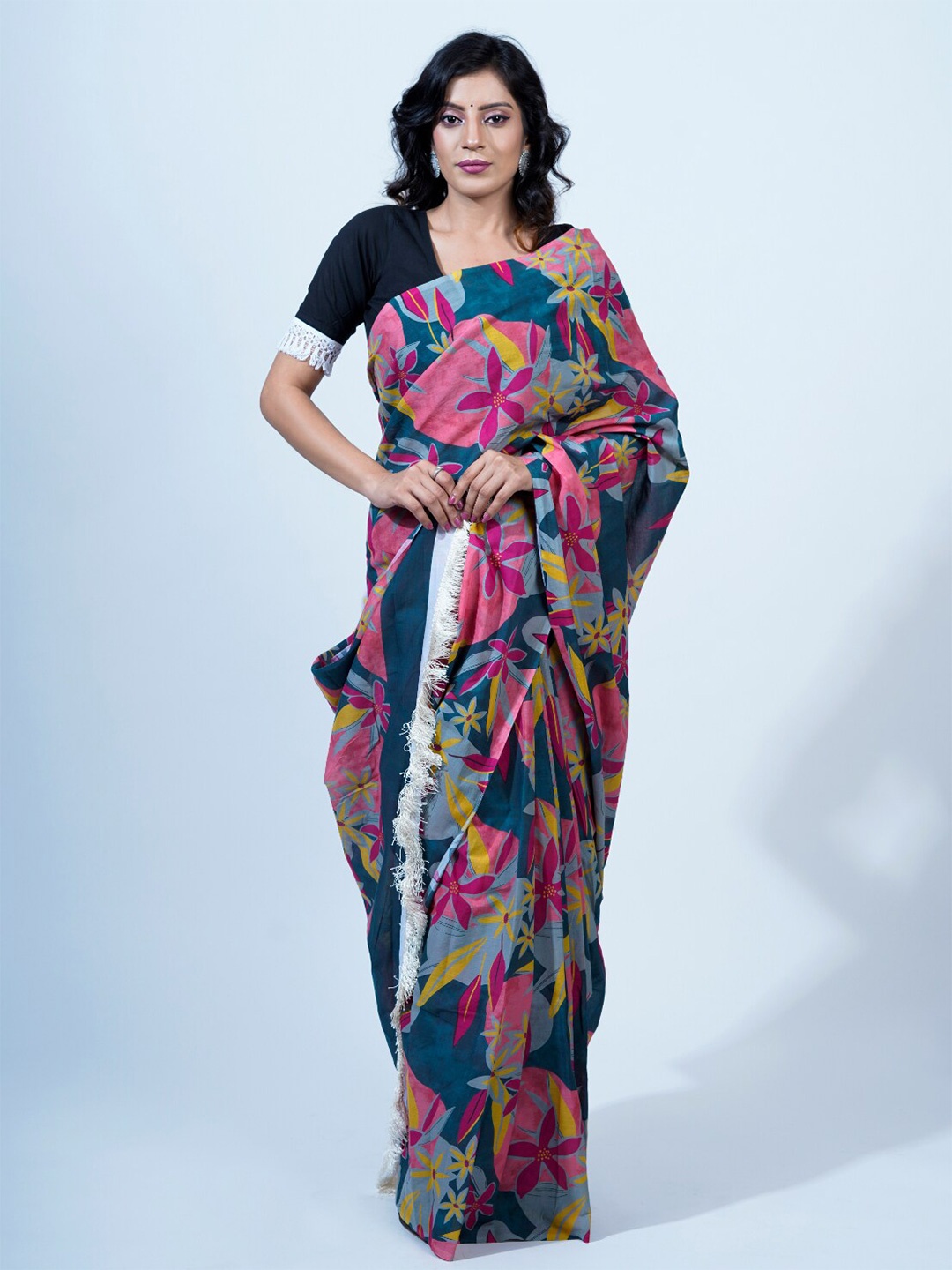 

BUTA BUTI Floral Printed Pure Cotton Saree, Pink