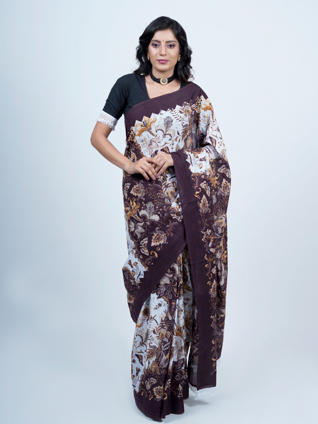 

BUTA BUTI Floral Printed Tasseled Pure Cotton Saree, Burgundy