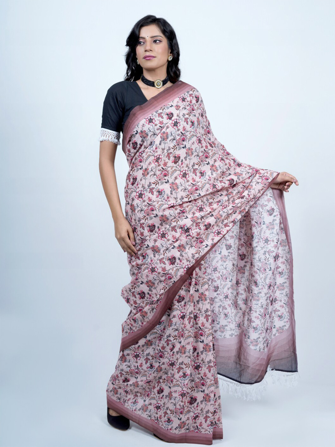 

BUTA BUTI Floral Printed Pure Cotton Tasseled Saree, Rose