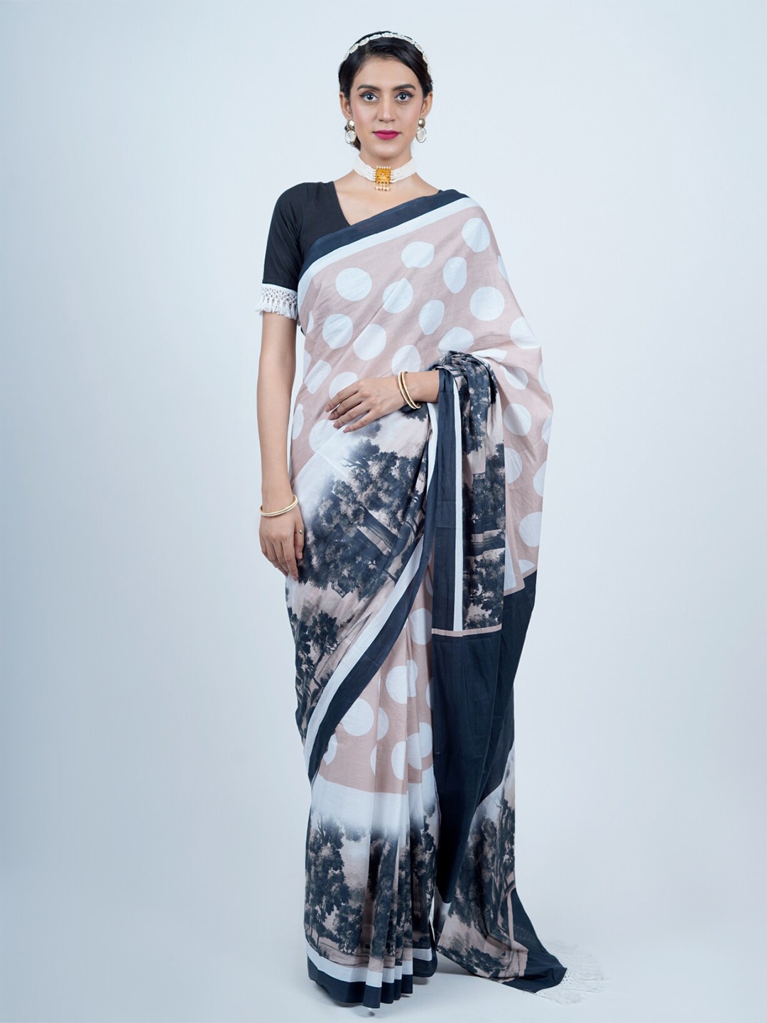 

BUTA BUTI Polka Dots Printed Pure Cotton Saree, Beige
