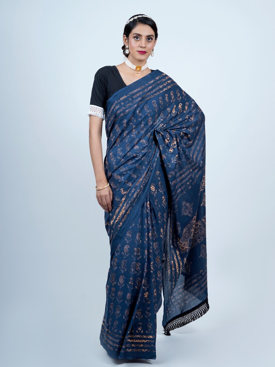 

BUTA BUTI Ethnic Motifs Printed Pure Cotton Saree, Navy blue