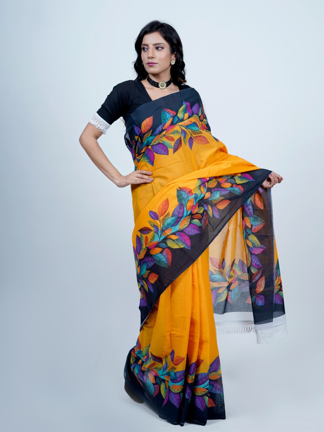 

BUTA BUTI Floral Printed Pure Cotton Saree, Yellow