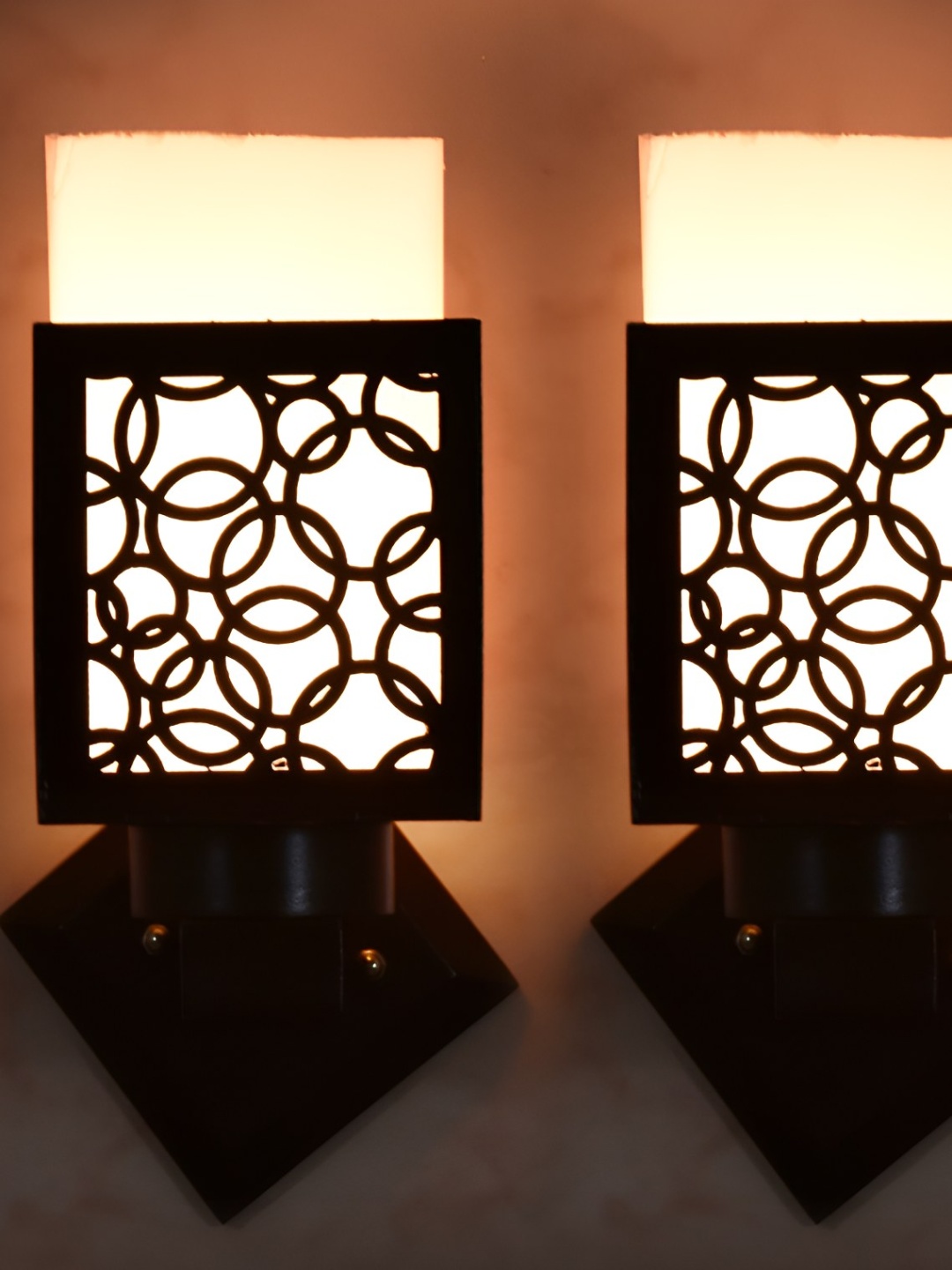 

Afast Black & White 2 Pieces Textured Wooden Wall Lamps