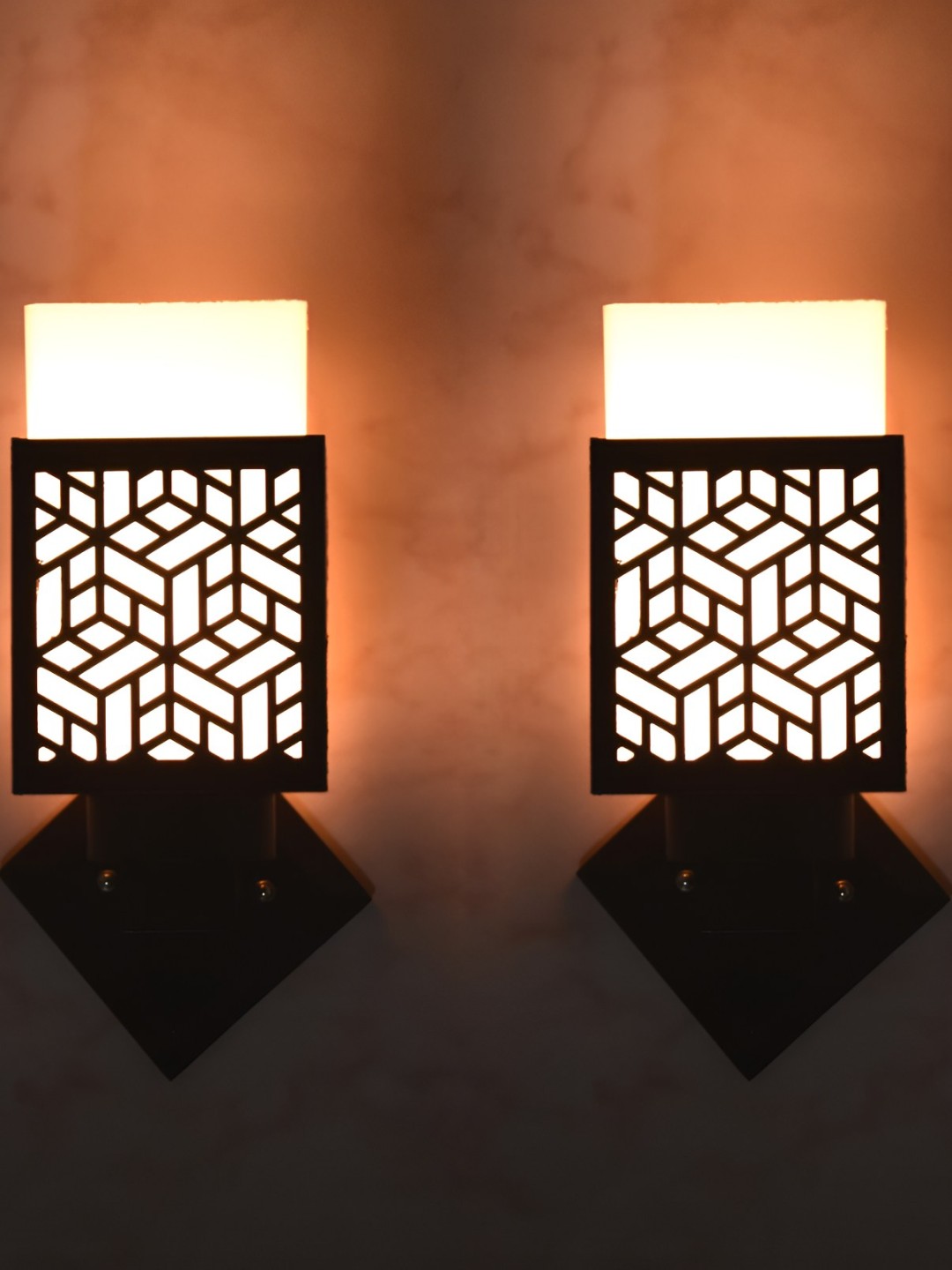 

Afast 2 Pcs Black & White Wooden Traditional Square Shaped Wall Lamps