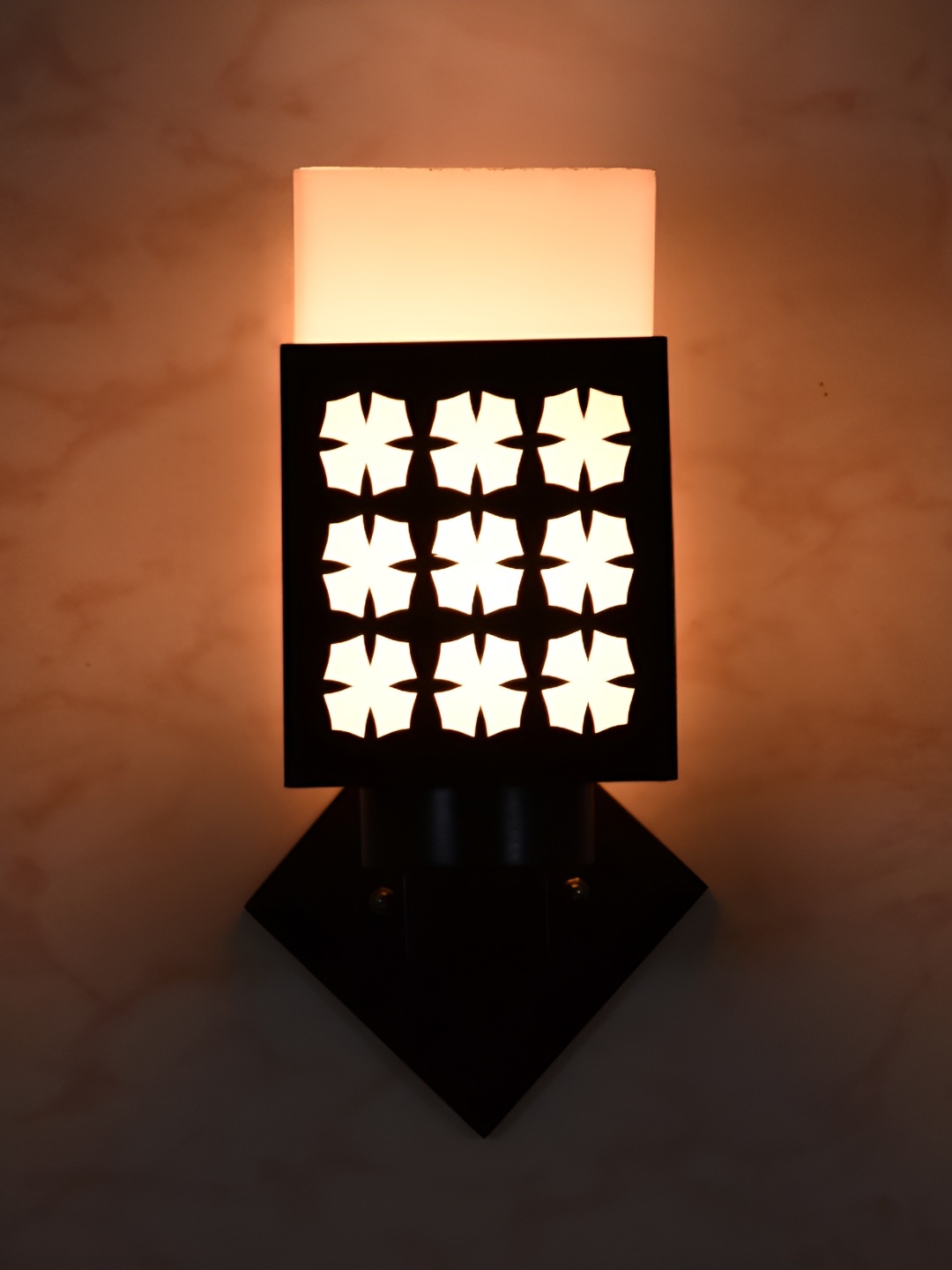 

Afast Black & White Wooden Textured Traditional Square Wall Lamp