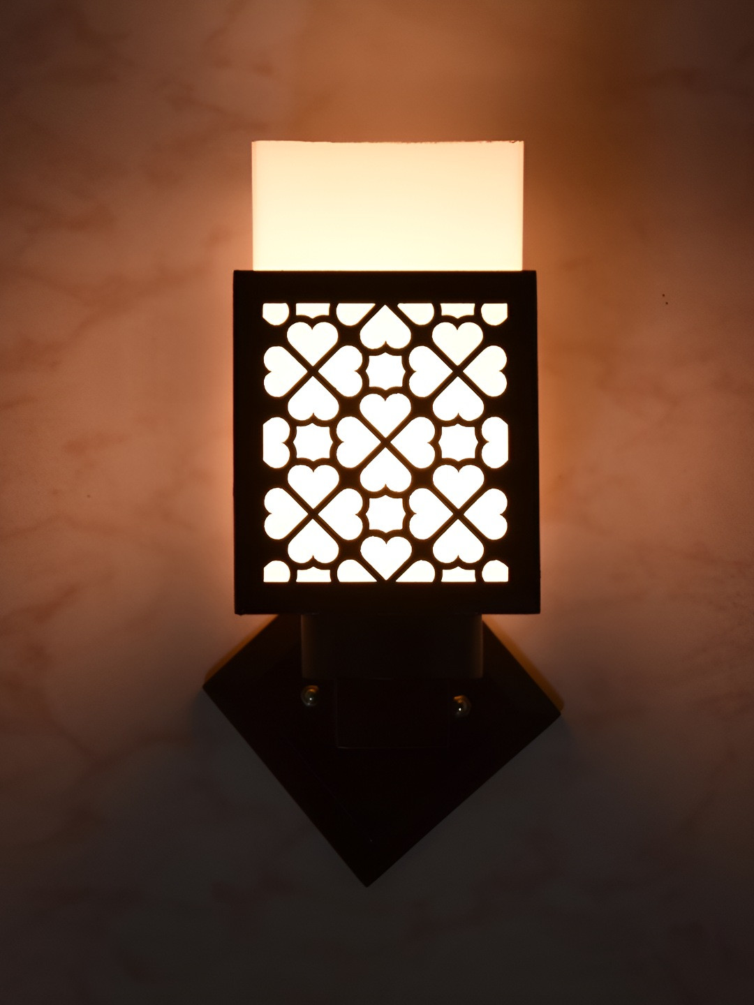 

Afast White & Black Textured Wooden Square Shaped Wall Lamp