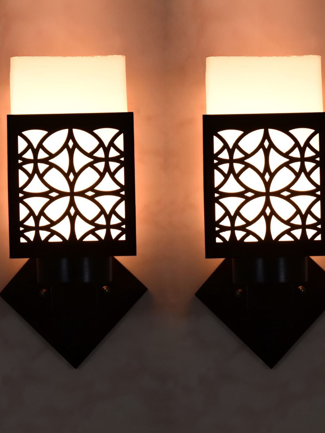 

Afast Black & White Self Design Square Shaped Wall Lamp