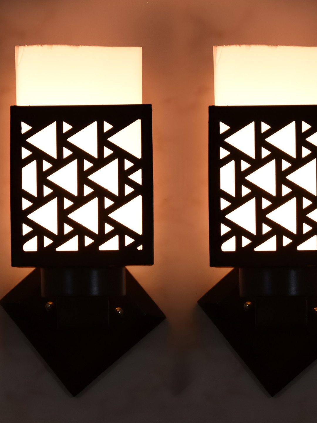 

Afast Black & White 2 Pieces Textured Wooden Traditional Square Shaped Wall Lamps