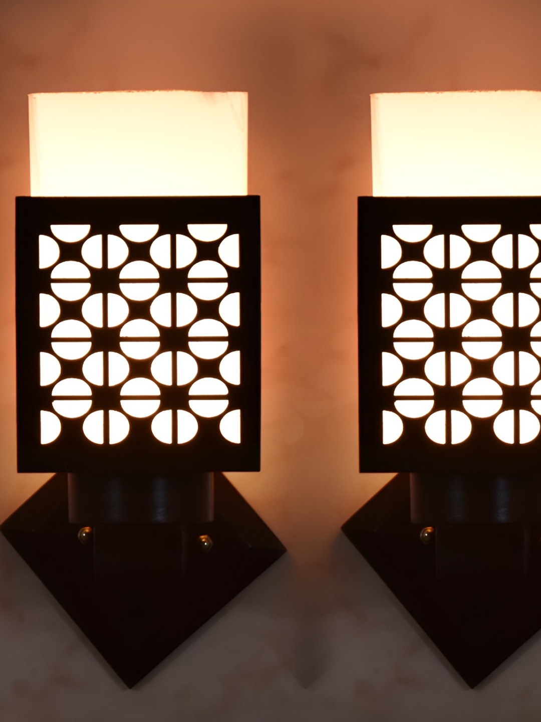 

Afast Black & White 2 Pieces Textured Wooden Traditional Square Shaped Wall Lamps