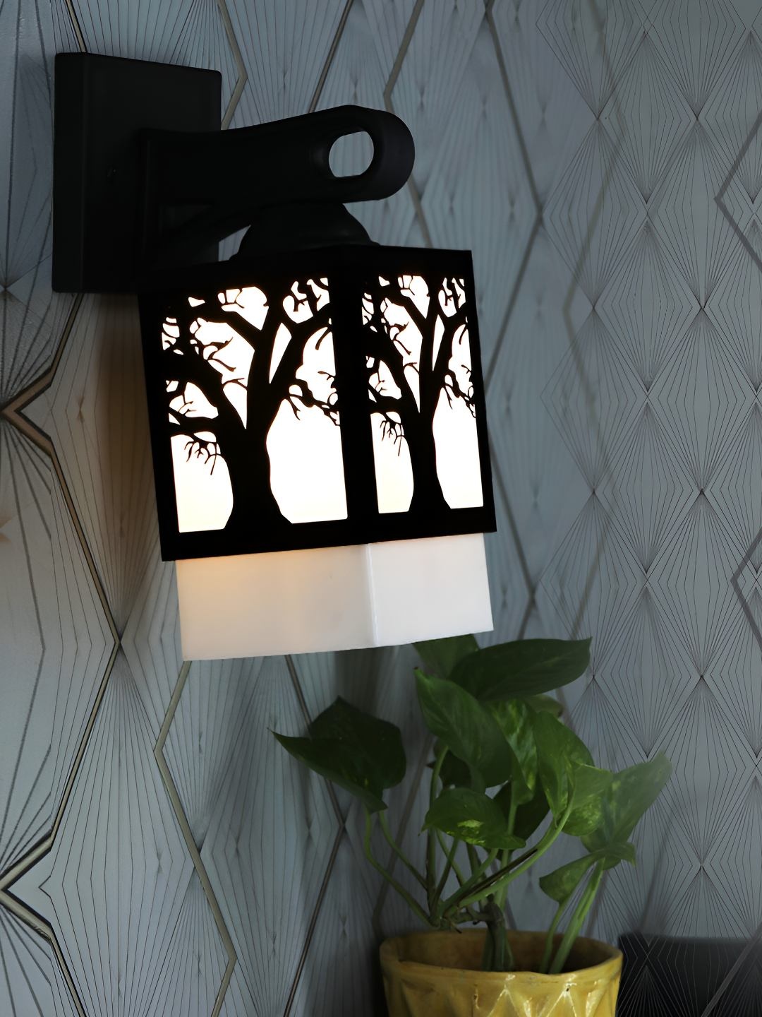 

Afast White & Black Textured Contemporary Wood Square Shaped Wall Lamp