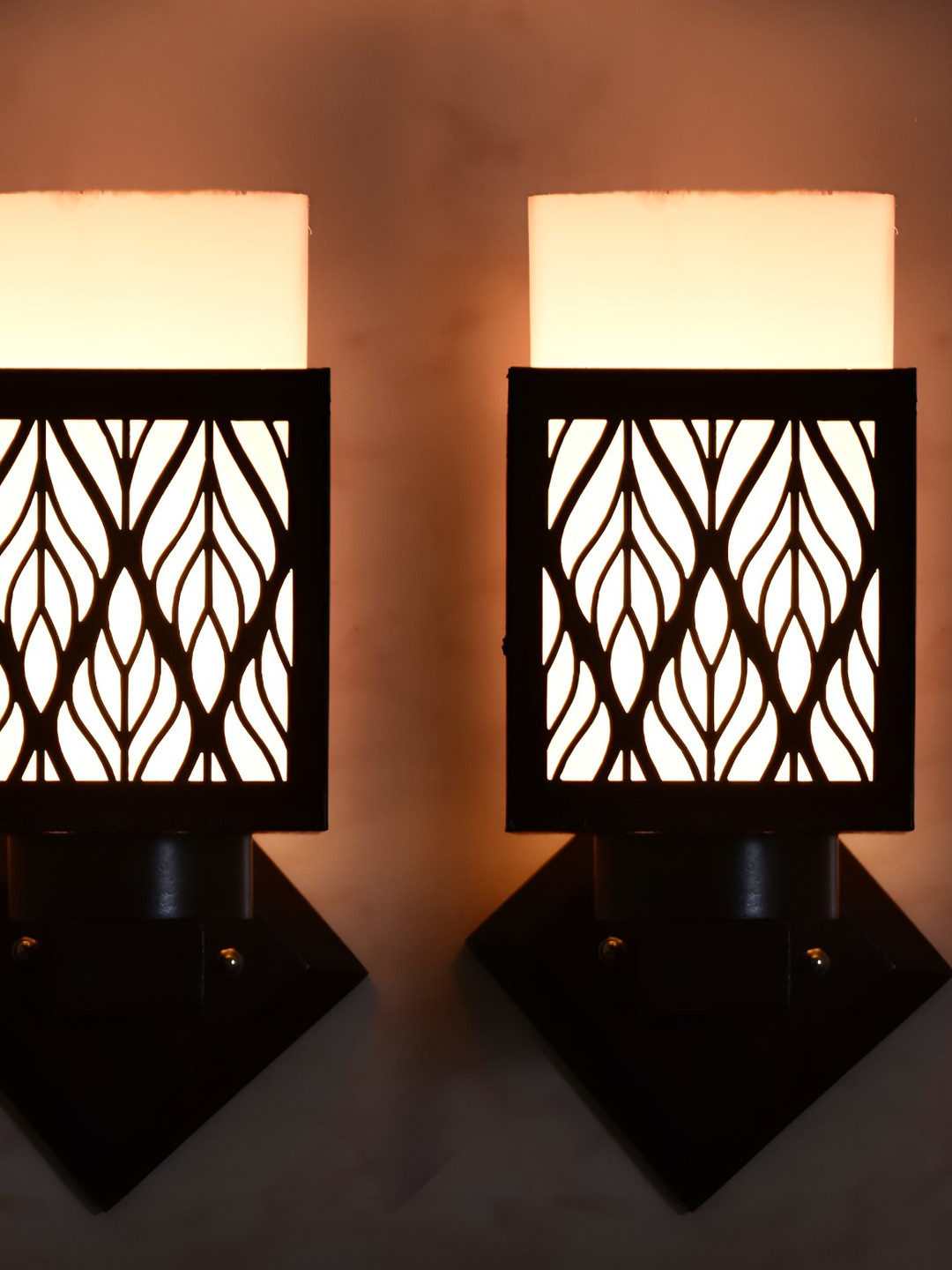 

Afast Brown & White Wooden Textured Square Wall Lamps