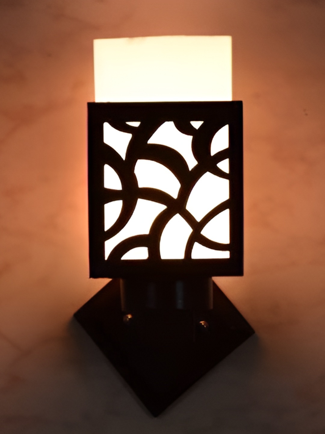 

Afast Brown & White Wooden Contemporary Square Wall Lamp