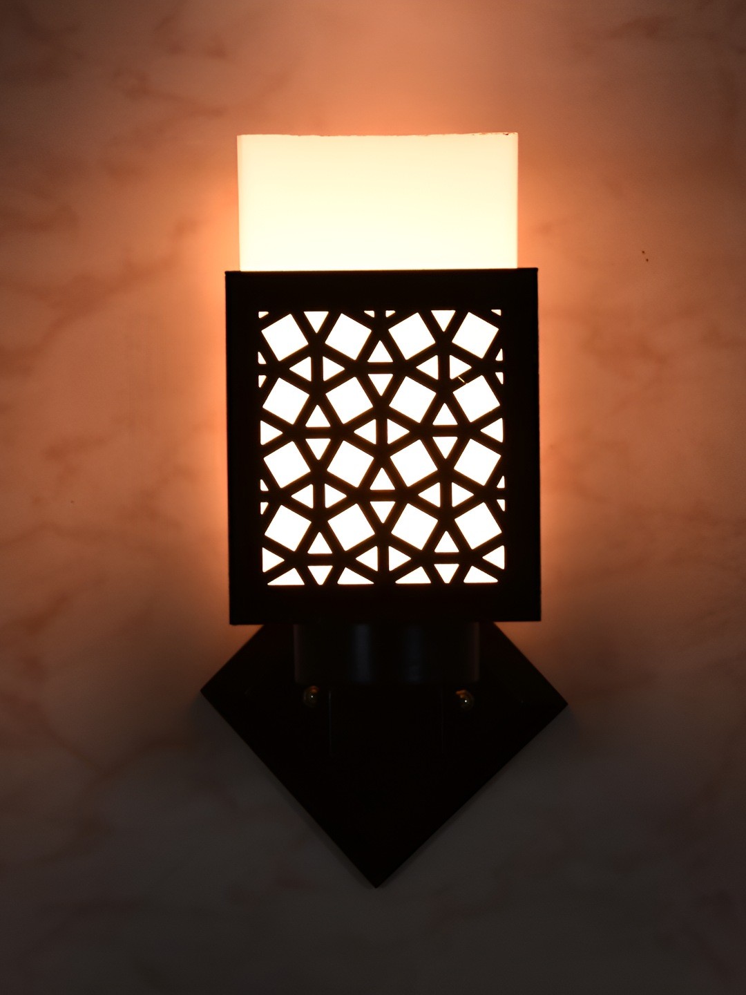 

Afast Black & White Textured Wooden Traditional Square Shaped Wall Lamp