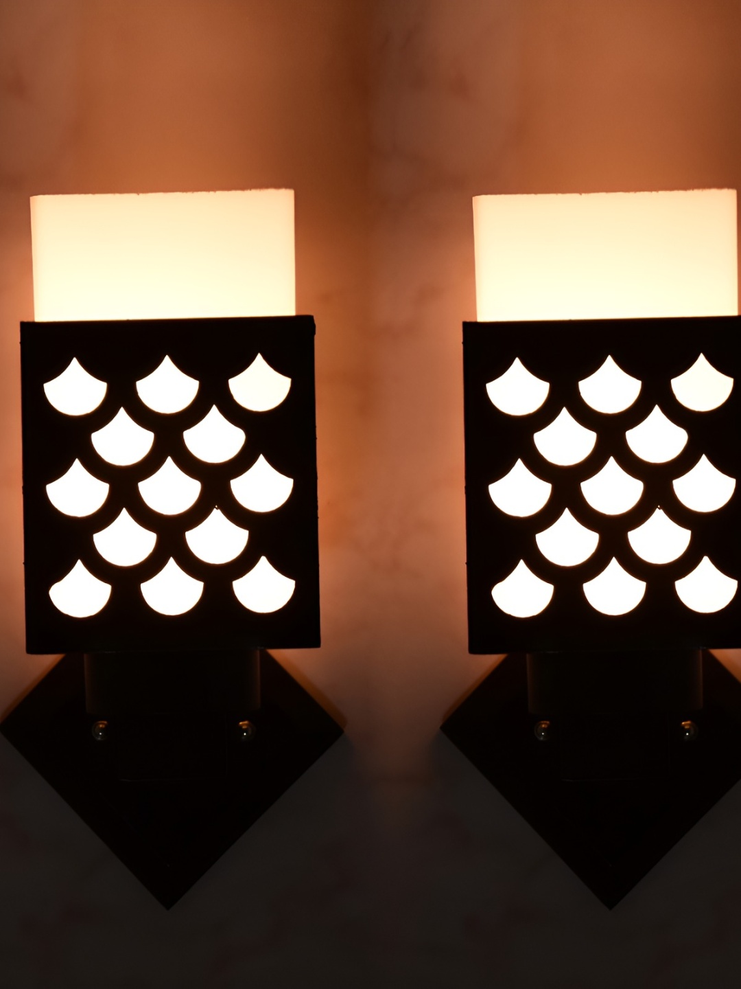 

Afast White & Black 2 Pieces Textured Contemporary Wood Square Shaped Wall Lamps
