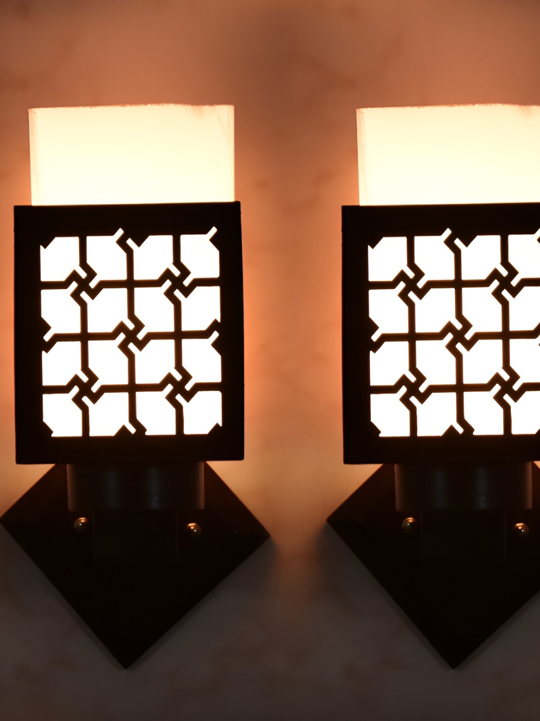 

Afast White & Black 2 Pieces Textured Contemporary Wood Square Shaped Wall Lamps