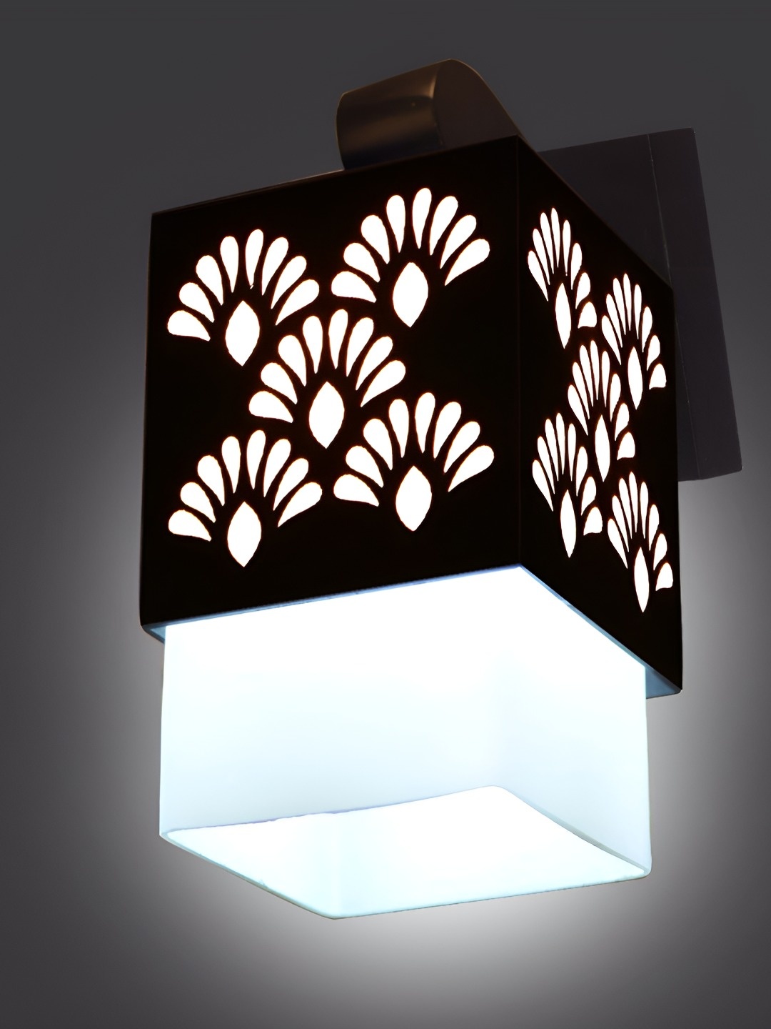 

Afast White & Black Textured Wooden Square Shaped Traditional Wall Lamp