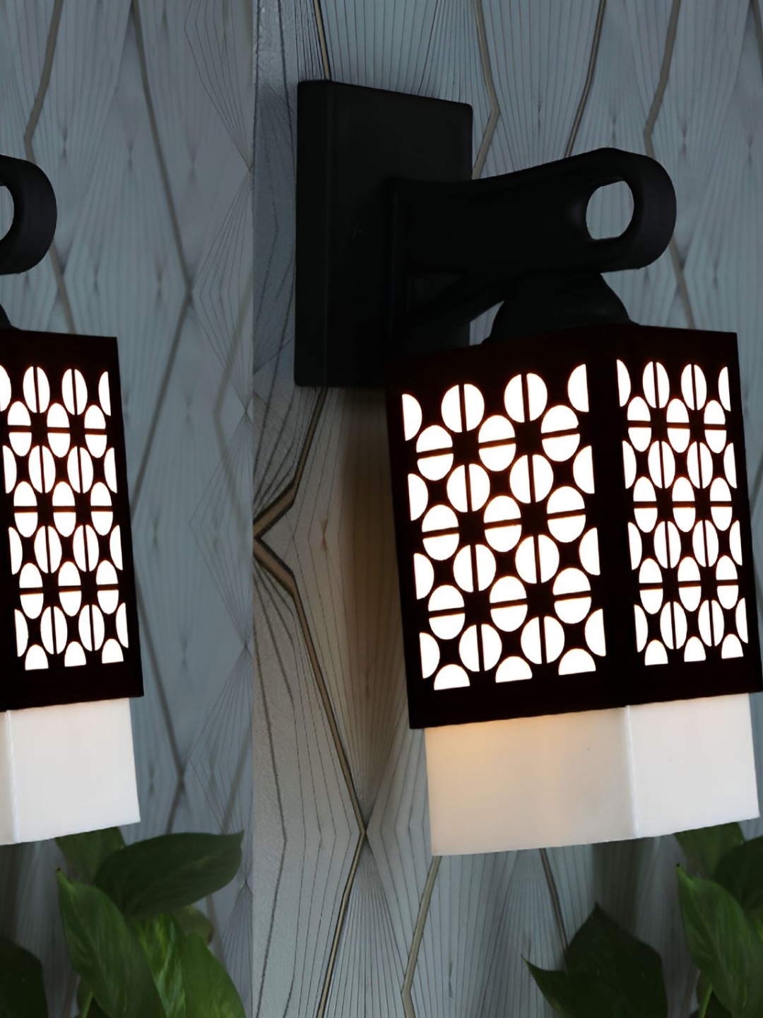 

Afast White Black 2 Pieces Textured Square Wall Lamp