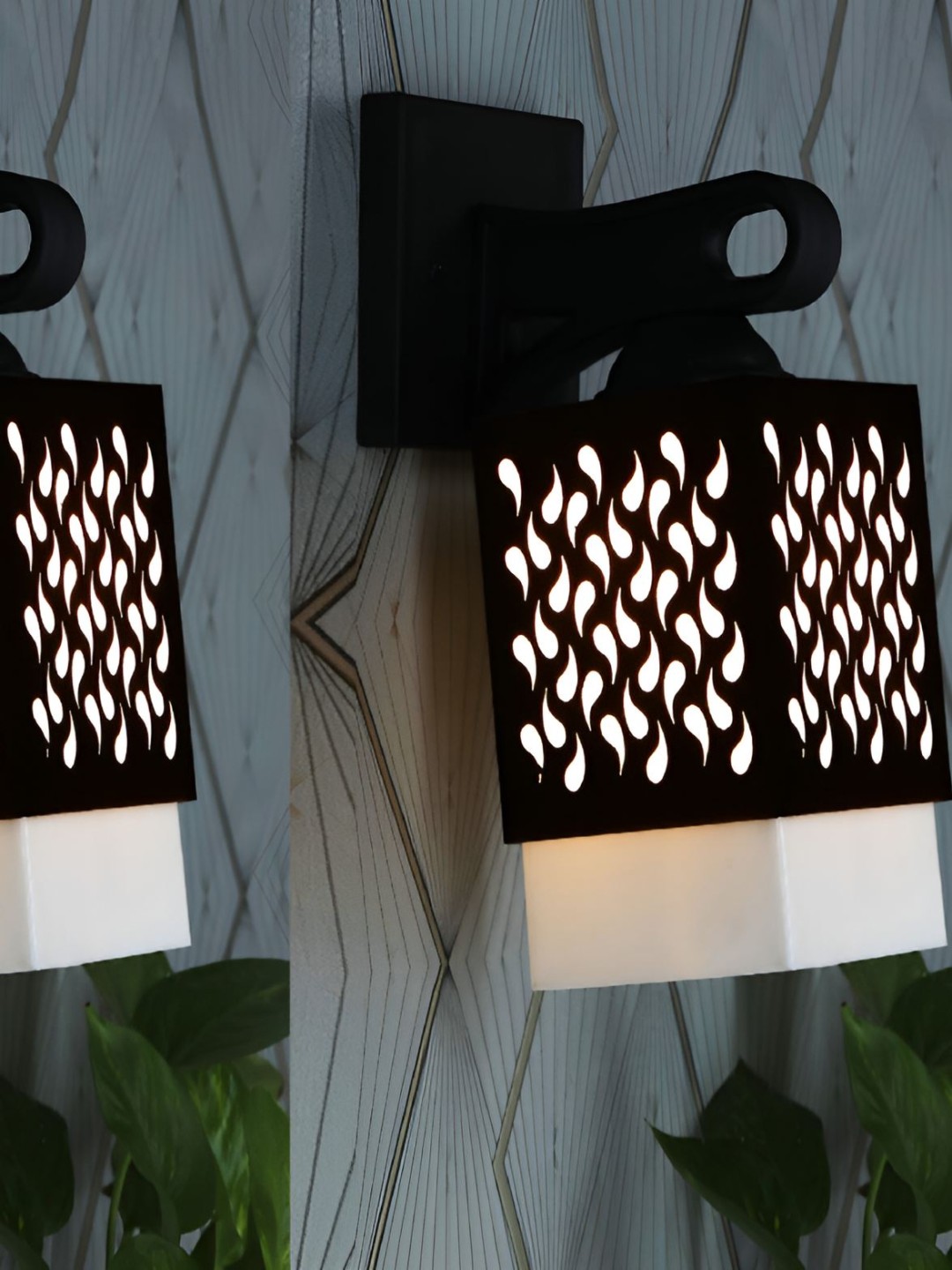 

Afast Black & White 2 Pieces Square Wooden Textured Wall Lamp