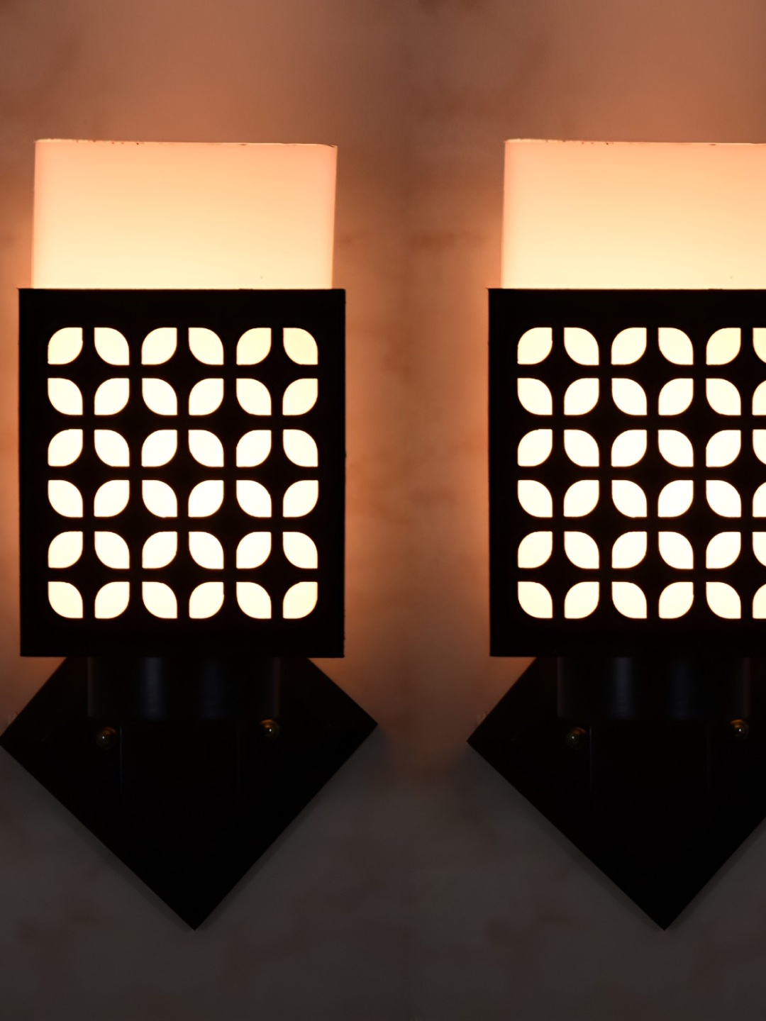 

Afast White & Black 2 Pieces Textured Contemporary Wood Square Shaped Wall Lamps