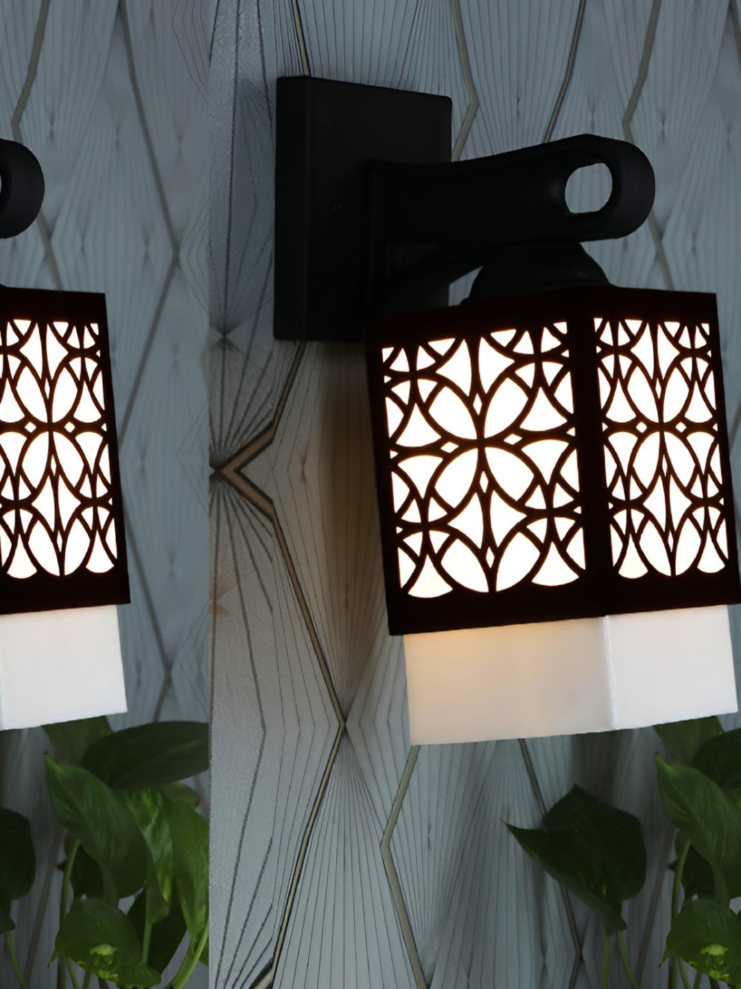 

Afast Black & White 2 Pieces Wood Traditional Textured Square Shaped Wall Lamp