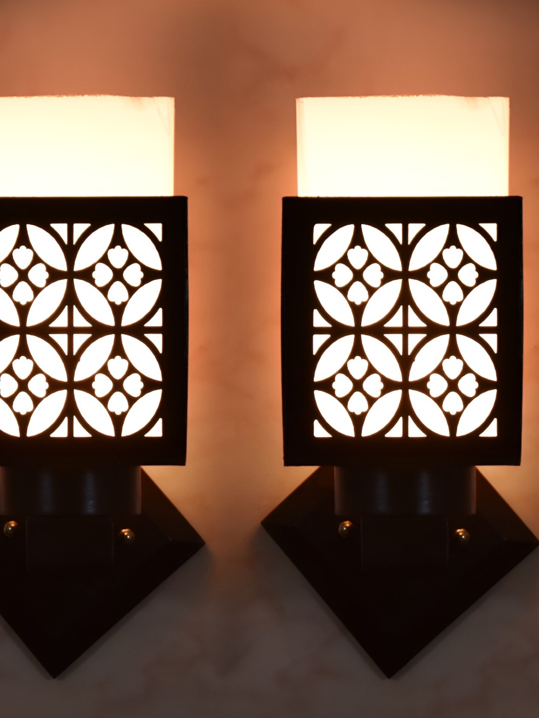 

Afast Black & White 2 Pieces Wooden Rectangle Wall Lamps