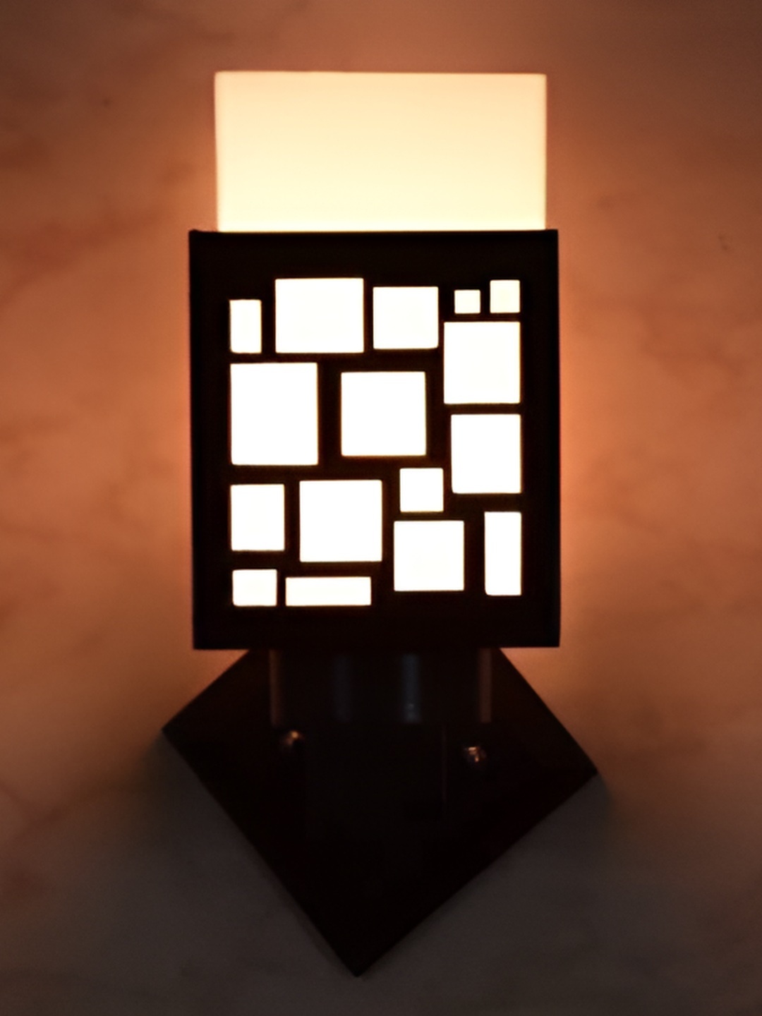 

Afast Black & White Textured Wooden Contemporary Square Shaped Wall Lamp
