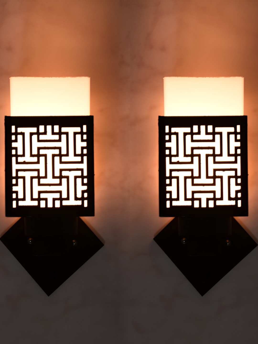 

Afast Black 2 Pieces Wooden Rectangle Wall Lamp