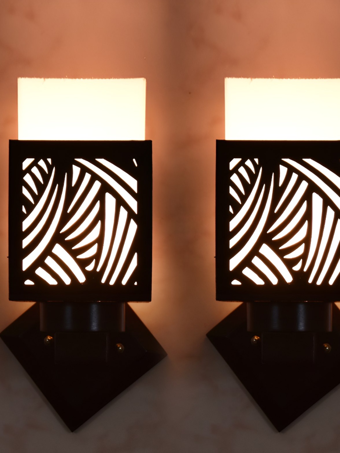 

Afast White & Black 2 Pieces Textured Contemporary Wood Square Shaped Wall Lamps